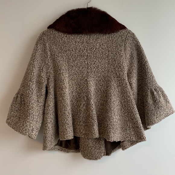 VINTAGE | 60’s Style Bell Sleeve Coat - Picture 5 of 7